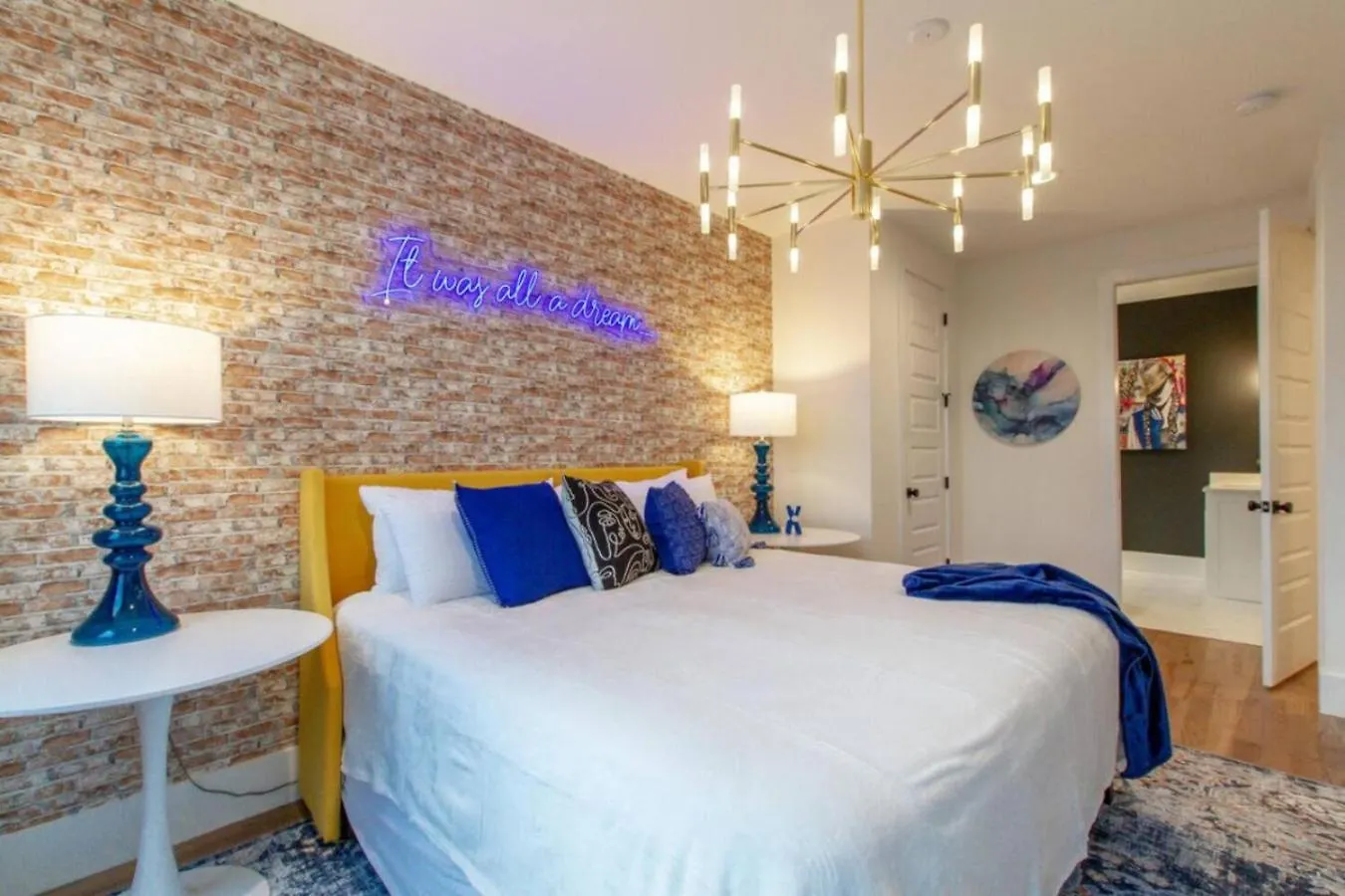 Holiday home The Ultimate Hip-Hop Haven With Rooftop Patio Nashville United States