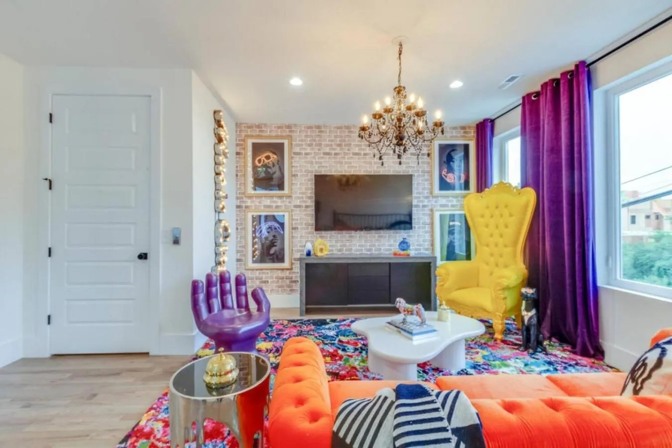 The Ultimate Hip-Hop Haven With Rooftop Patio Nashville Holiday home